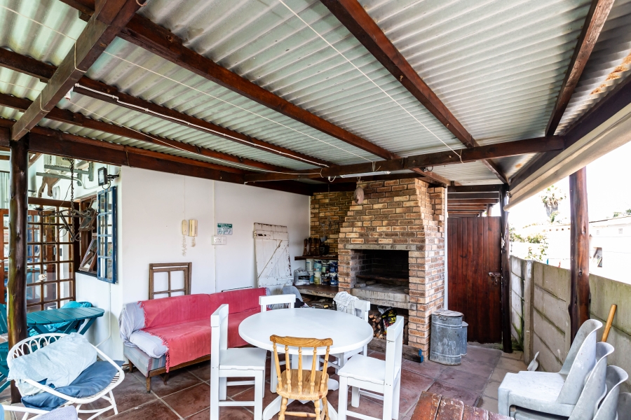 7 Bedroom Property for Sale in Baysville Eastern Cape